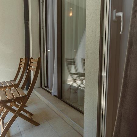 Modern & Newly Built Apartment With Private Garage Budapeste Exterior foto