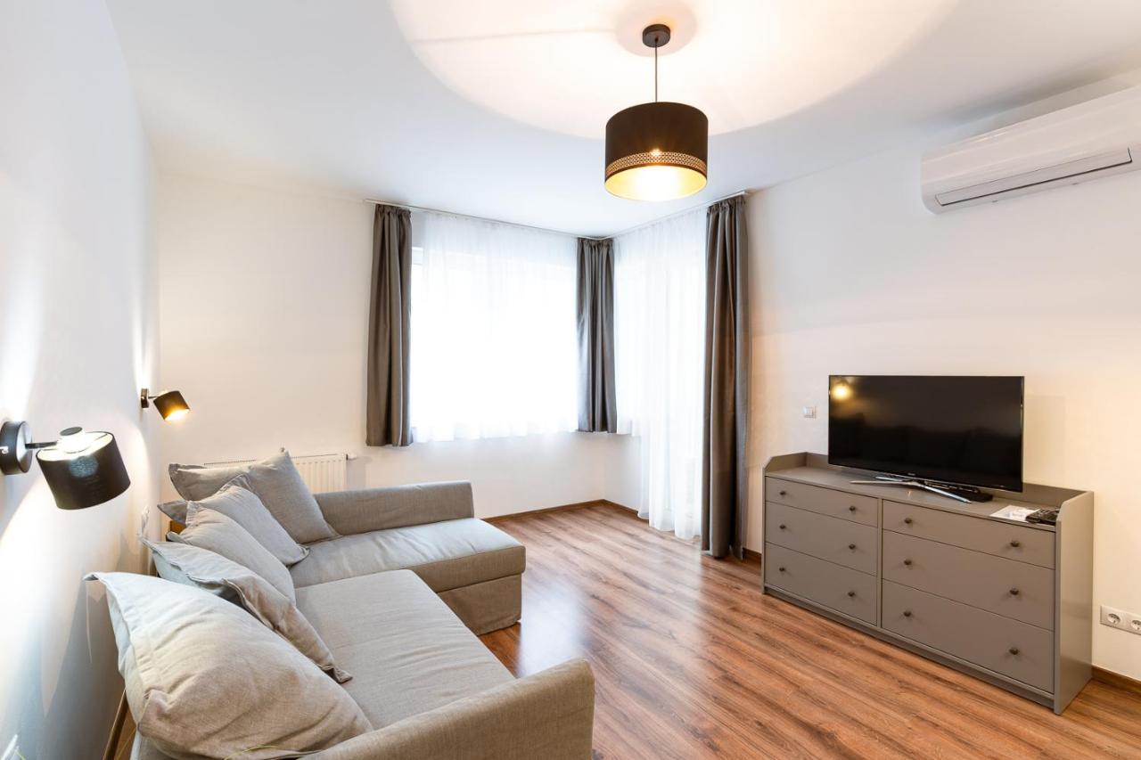 Modern & Newly Built Apartment With Private Garage Budapeste Exterior foto